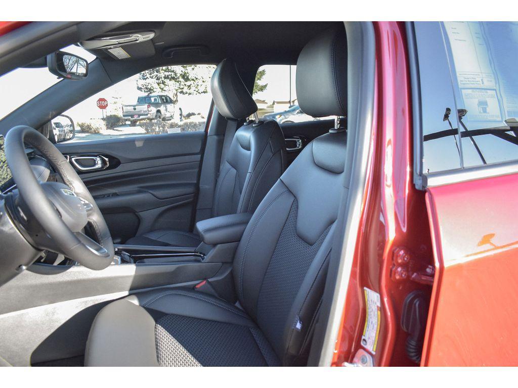 new 2025 Jeep Compass car, priced at $27,000