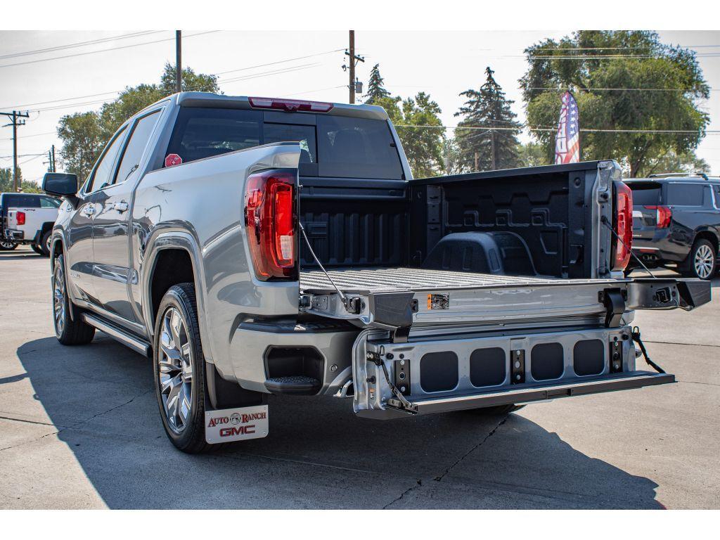 new 2026 GMC Sierra 1500 car, priced at $73,250