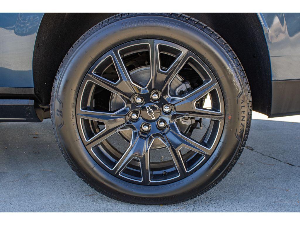 new 2026 Chevrolet Suburban car, priced at $88,949