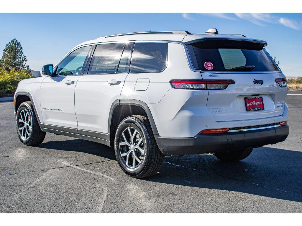new 2025 Jeep Grand Cherokee L car, priced at $46,500