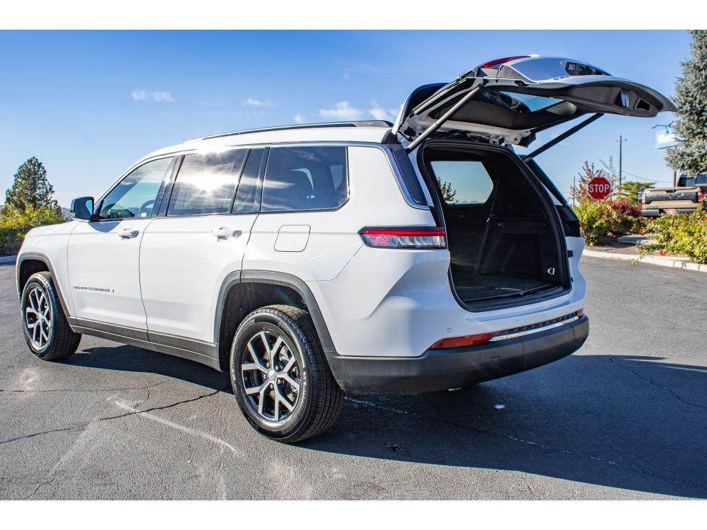 new 2025 Jeep Grand Cherokee L car, priced at $46,500