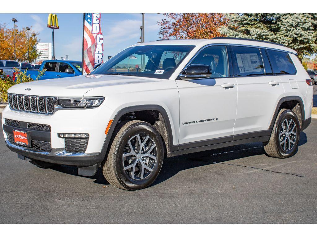 new 2025 Jeep Grand Cherokee L car, priced at $46,500