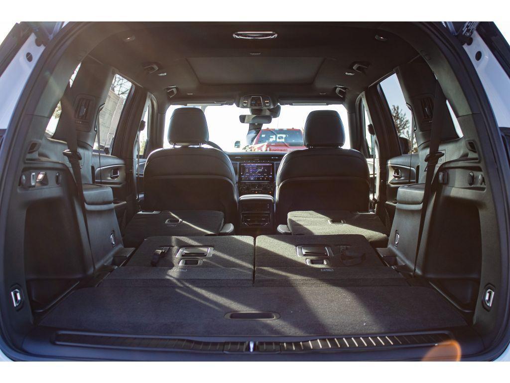 new 2025 Jeep Grand Cherokee L car, priced at $46,500