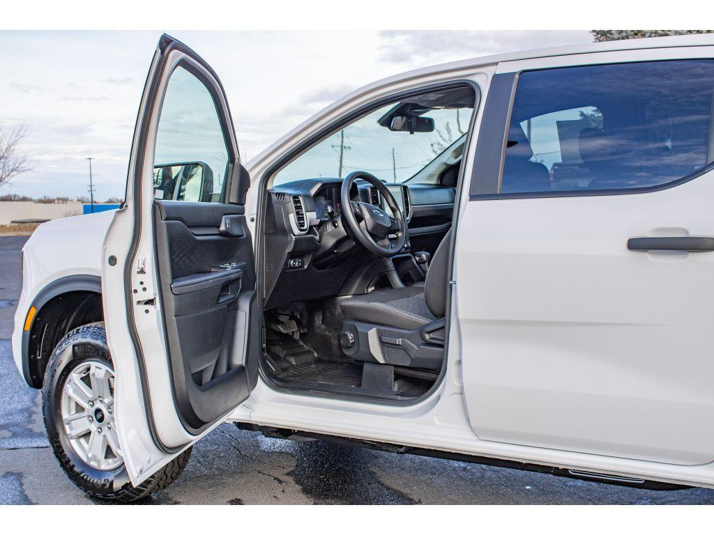 new 2025 Ford Ranger car, priced at $35,450