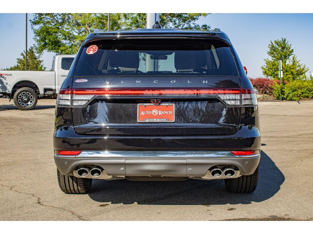 new 2025 Lincoln Aviator car, priced at $77,500