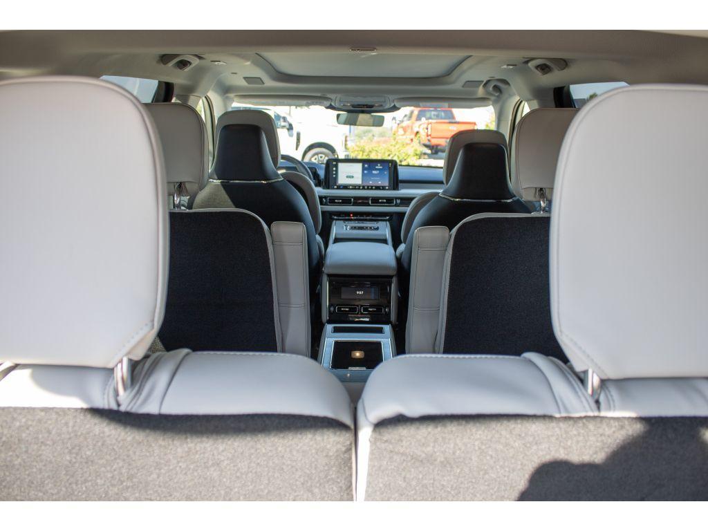 new 2025 Lincoln Aviator car, priced at $77,500