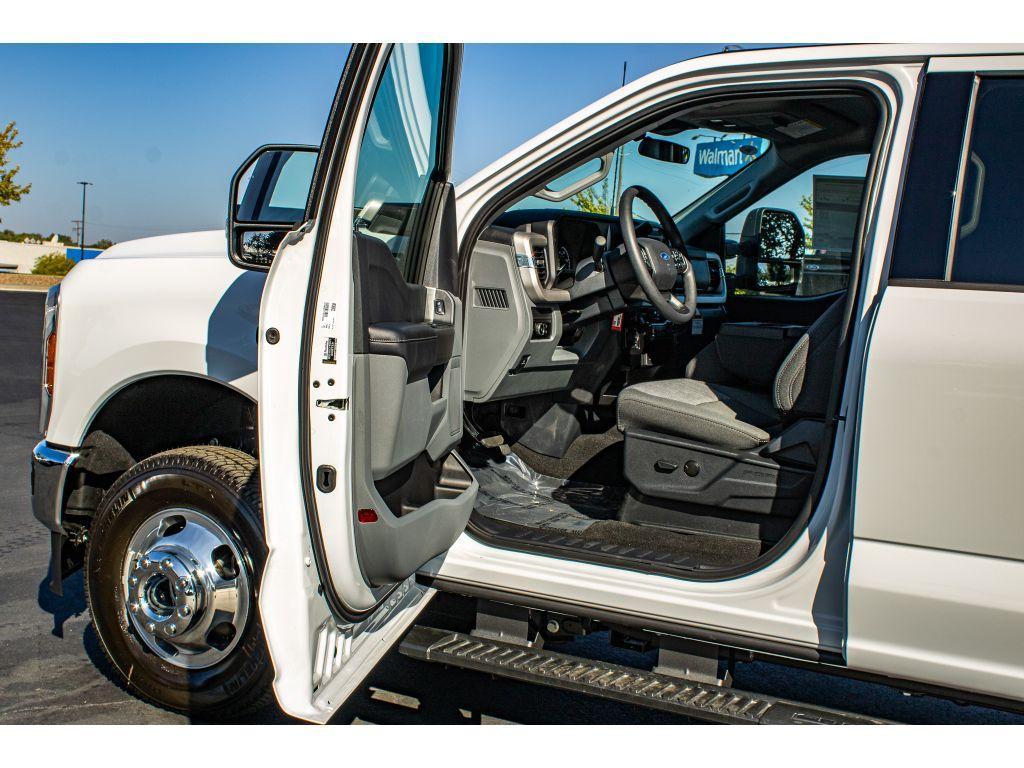 new 2026 Ford F-350 car, priced at $75,949