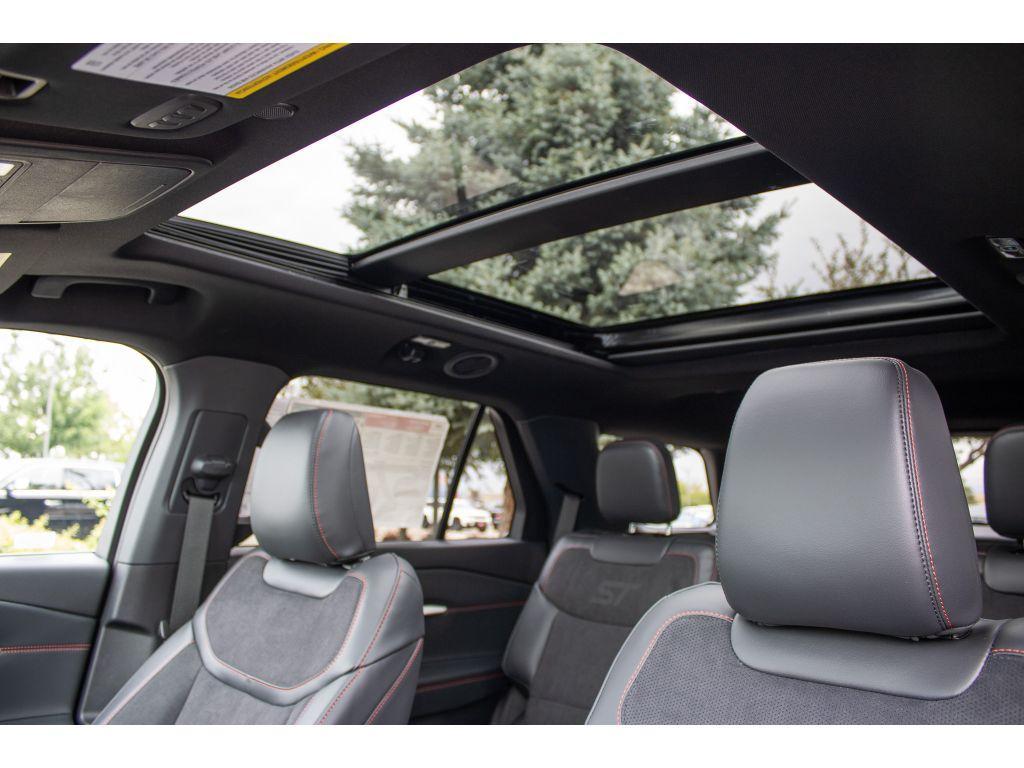 new 2025 Ford Explorer car, priced at $55,500