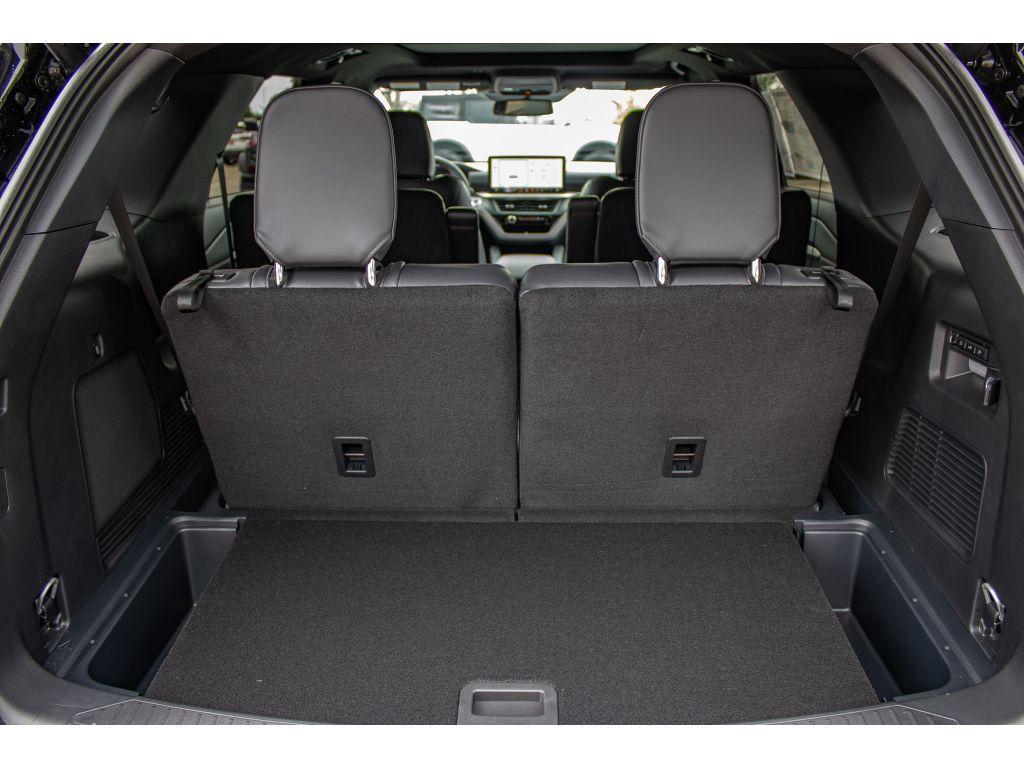 new 2025 Ford Explorer car, priced at $55,500