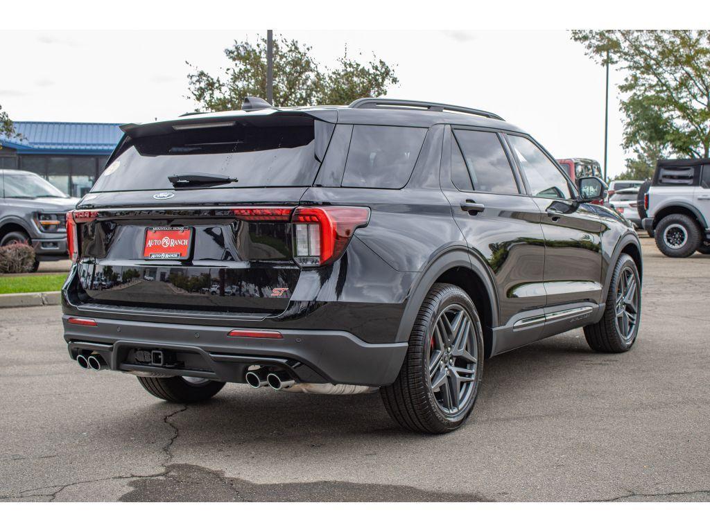 new 2025 Ford Explorer car, priced at $55,500