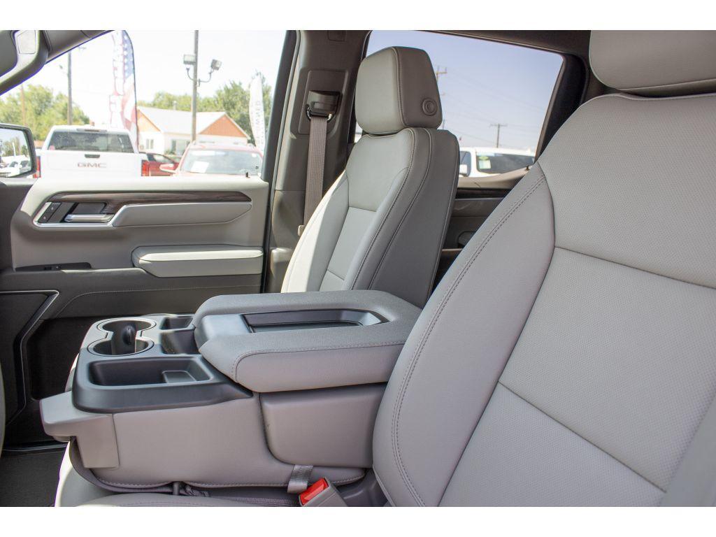 new 2025 GMC Sierra 1500 car, priced at $51,750