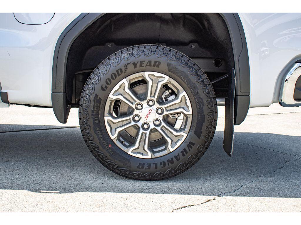 new 2025 GMC Sierra 1500 car, priced at $51,750