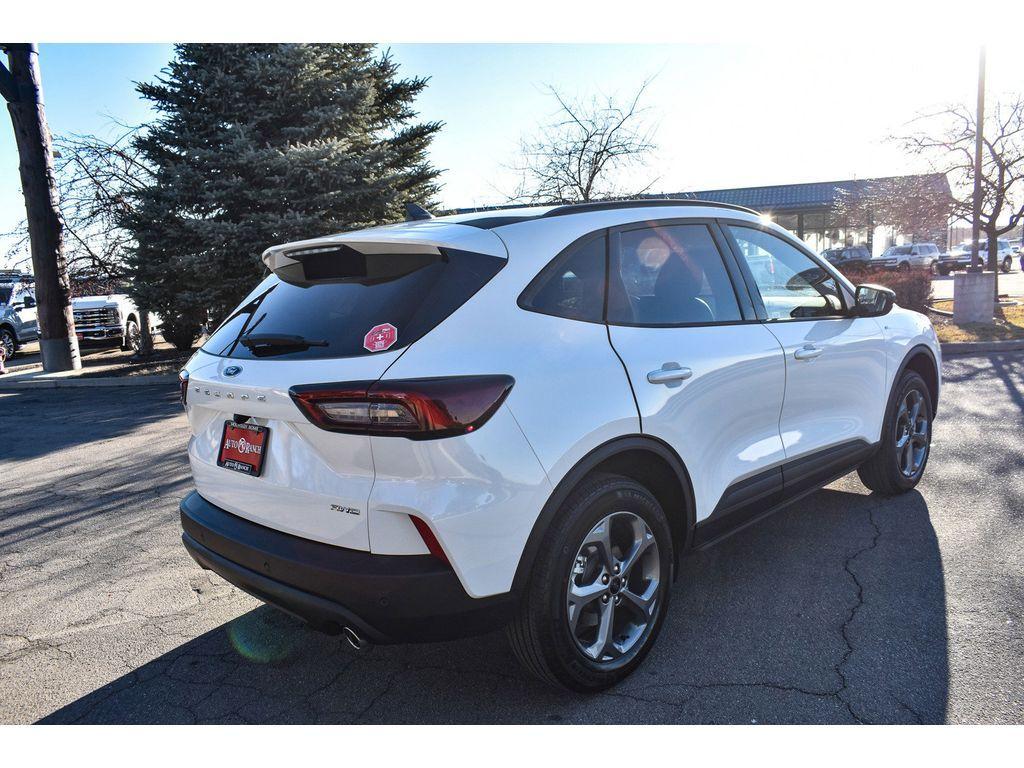 new 2025 Ford Escape car, priced at $31,500