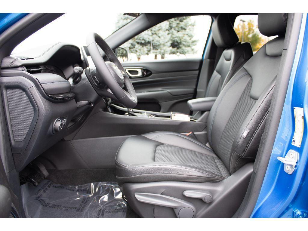 new 2026 Jeep Compass car, priced at $32,449