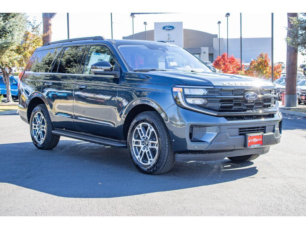 new 2025 Ford Expedition car, priced at $71,499
