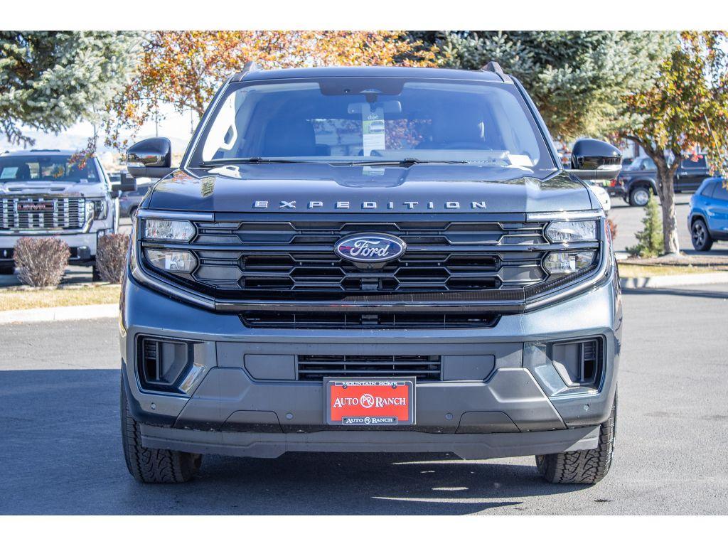new 2025 Ford Expedition car, priced at $71,499