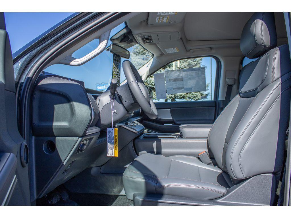 new 2025 Ford Expedition car, priced at $71,499