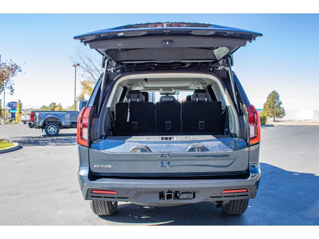 new 2025 Ford Expedition car, priced at $71,499