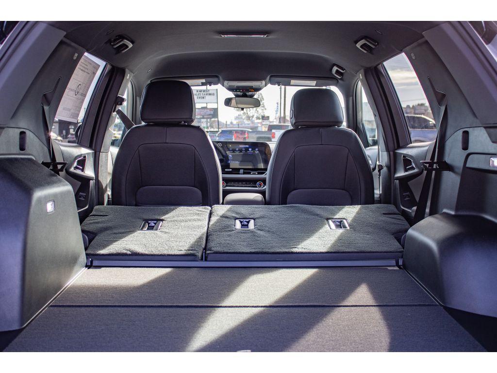 new 2026 Chevrolet Equinox car, priced at $33,999