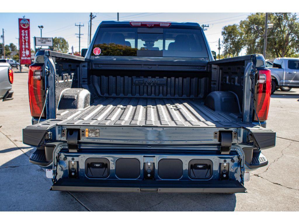 new 2026 GMC Sierra 3500 car, priced at $90,949