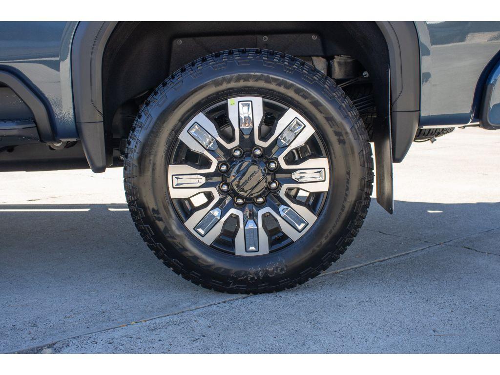 new 2026 GMC Sierra 3500 car, priced at $90,949