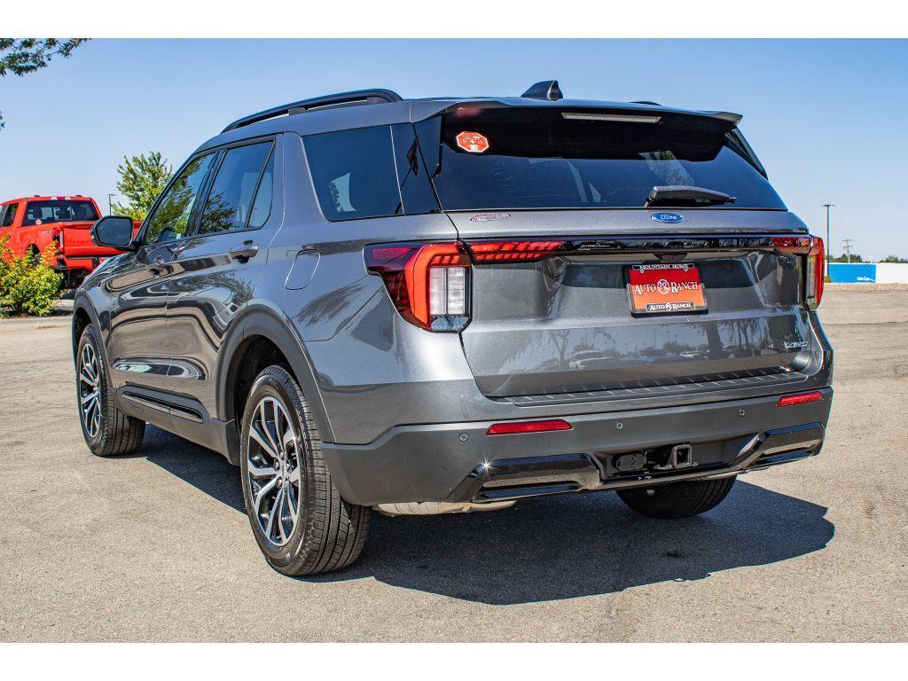 new 2025 Ford Explorer car, priced at $43,500