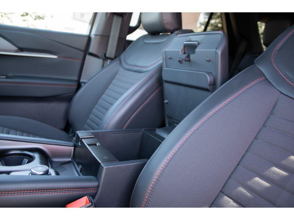 new 2025 Ford Explorer car, priced at $43,500