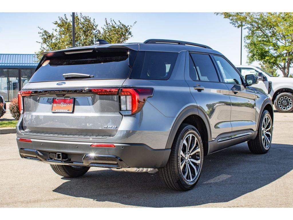 new 2025 Ford Explorer car, priced at $43,500