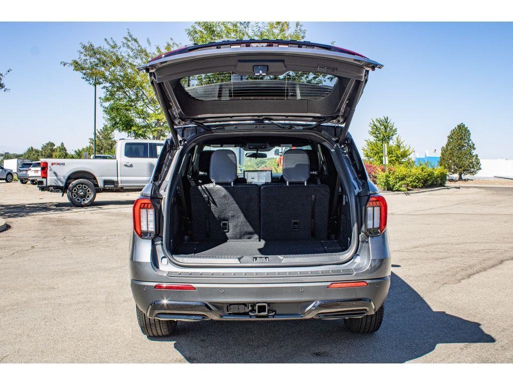 new 2025 Ford Explorer car, priced at $43,500