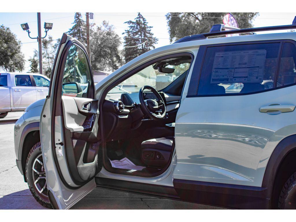 new 2026 Chevrolet Equinox car, priced at $39,449