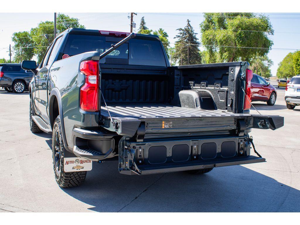 new 2025 Chevrolet Silverado 1500 car, priced at $70,000