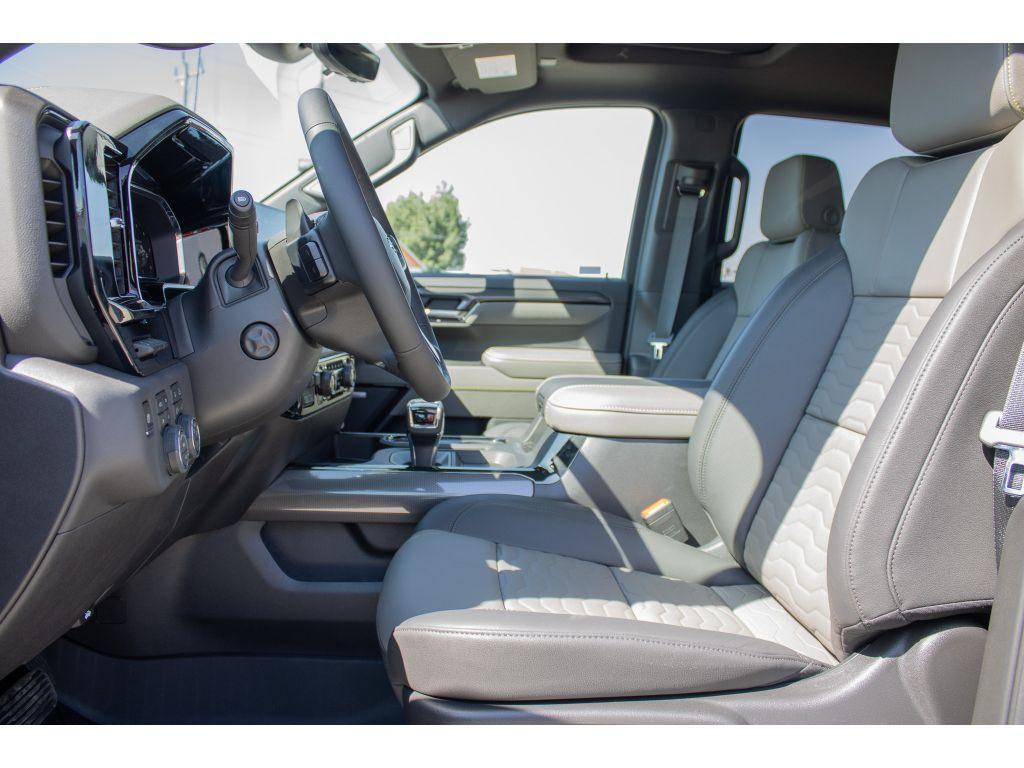 new 2025 Chevrolet Silverado 1500 car, priced at $70,000