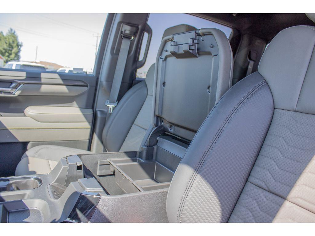 new 2025 Chevrolet Silverado 1500 car, priced at $70,000