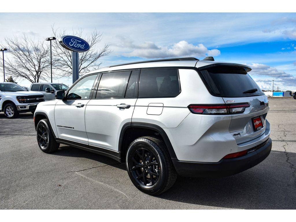 new 2025 Jeep Grand Cherokee L car, priced at $40,500
