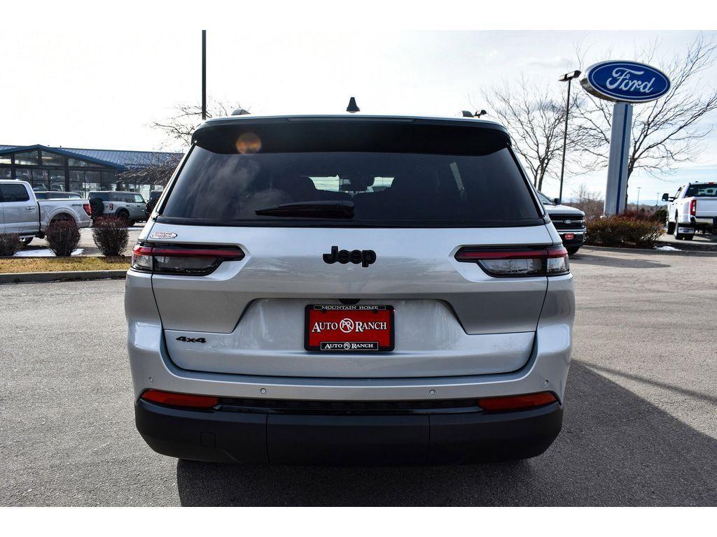 new 2025 Jeep Grand Cherokee L car, priced at $40,500