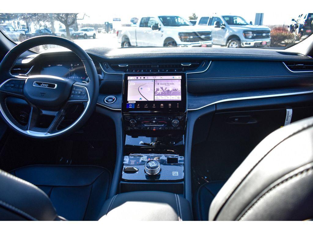 new 2025 Jeep Grand Cherokee L car, priced at $44,500