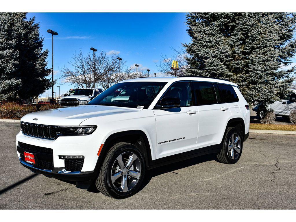 new 2025 Jeep Grand Cherokee L car, priced at $44,500