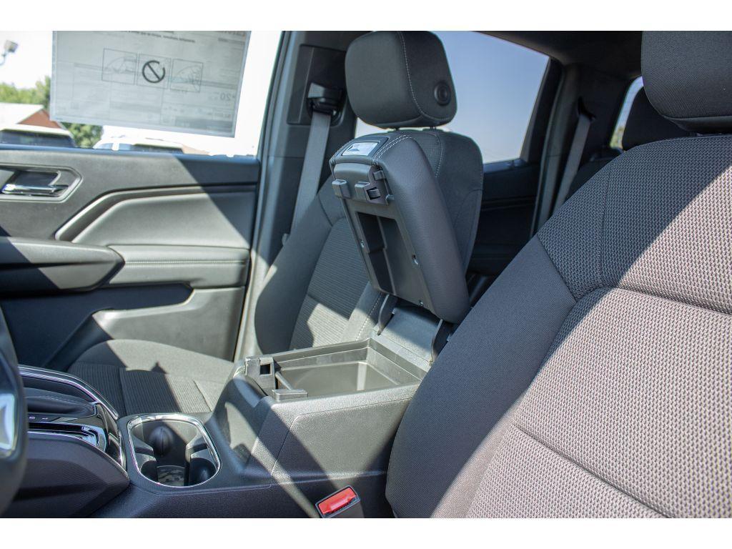 new 2025 GMC Canyon car, priced at $36,000
