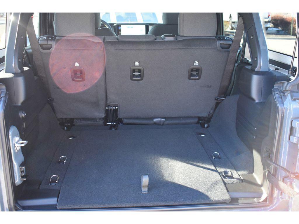 new 2025 Jeep Wrangler car, priced at $39,500