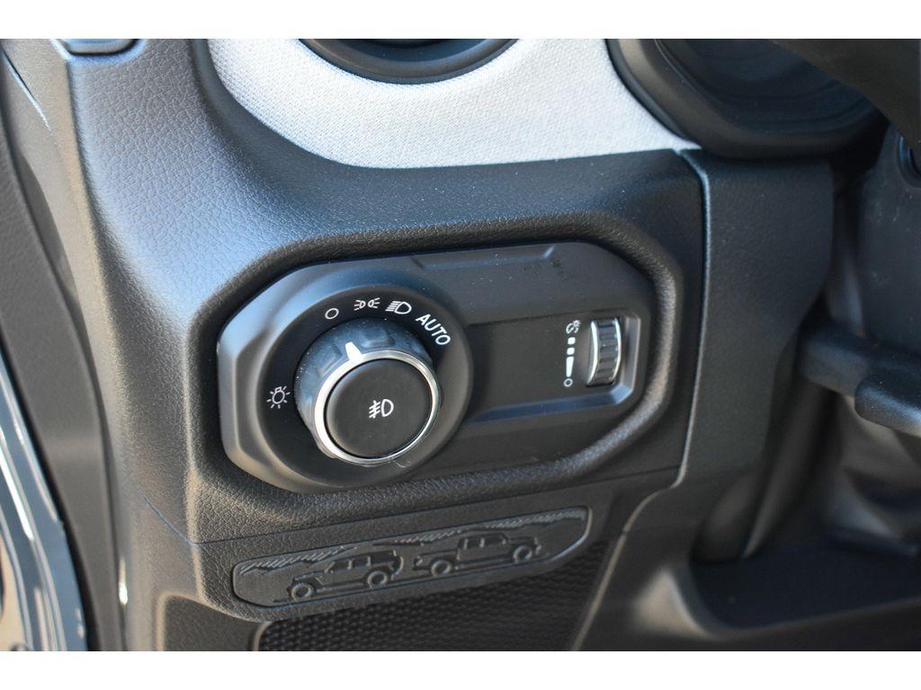 new 2025 Jeep Wrangler car, priced at $39,500