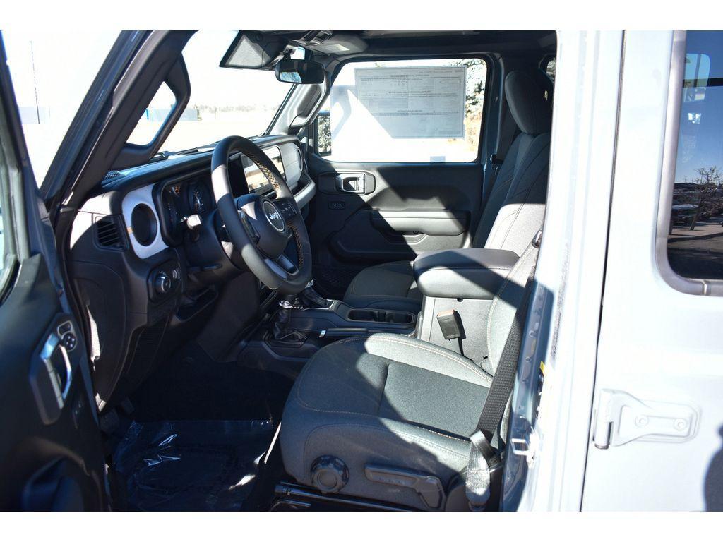 new 2025 Jeep Wrangler car, priced at $39,500