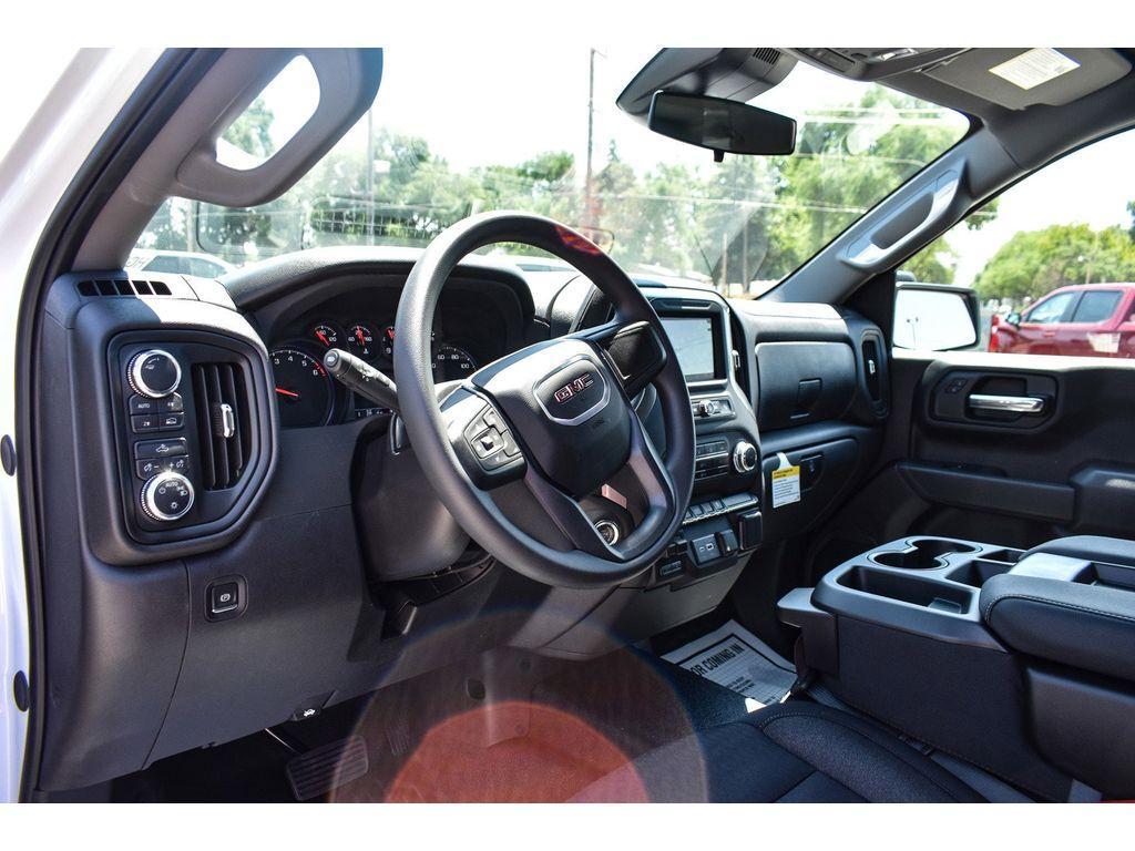 new 2024 GMC Sierra 1500 car, priced at $43,500