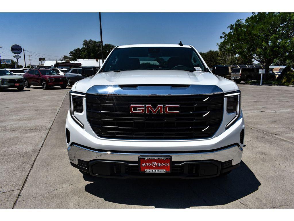 new 2024 GMC Sierra 1500 car, priced at $43,500