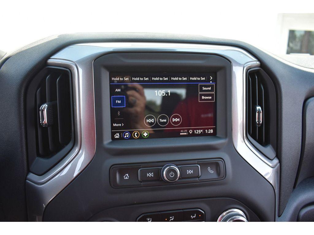 new 2024 GMC Sierra 1500 car, priced at $43,500