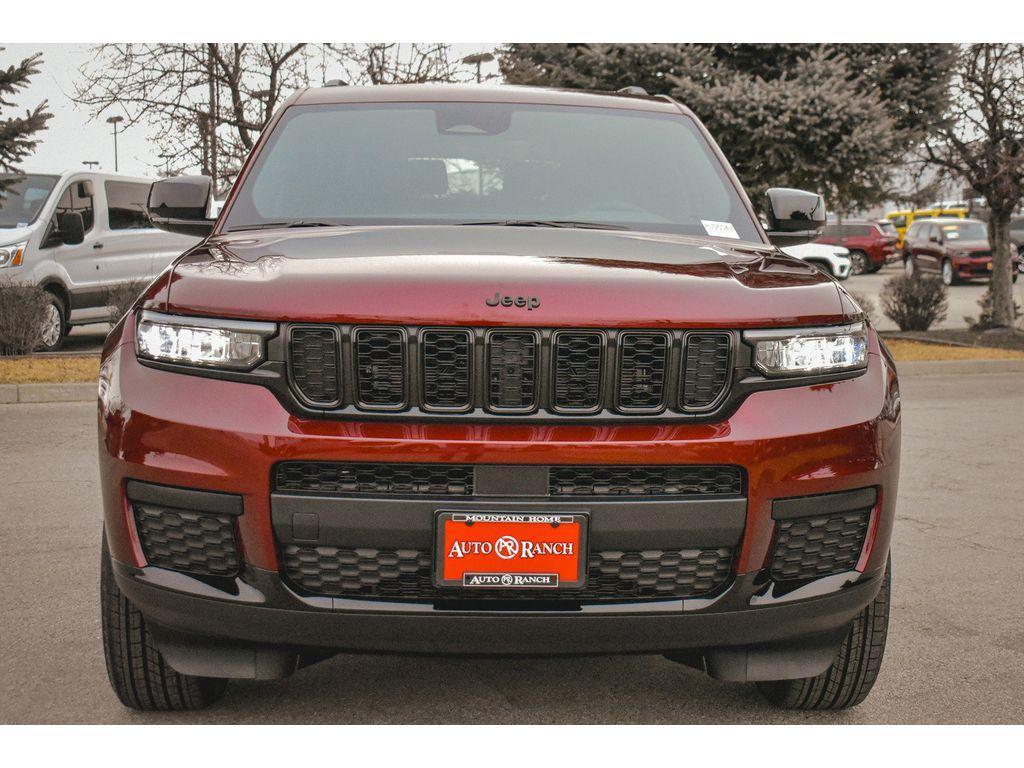 new 2025 Jeep Grand Cherokee L car, priced at $41,000