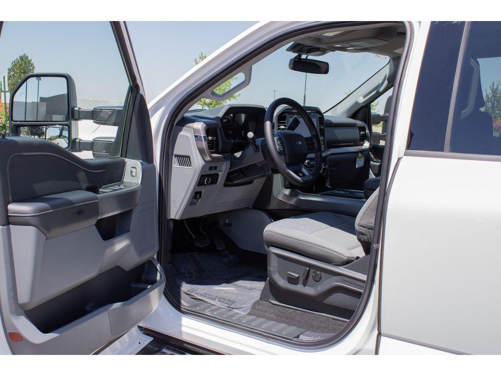 new 2025 Ford F-150 car, priced at $59,000