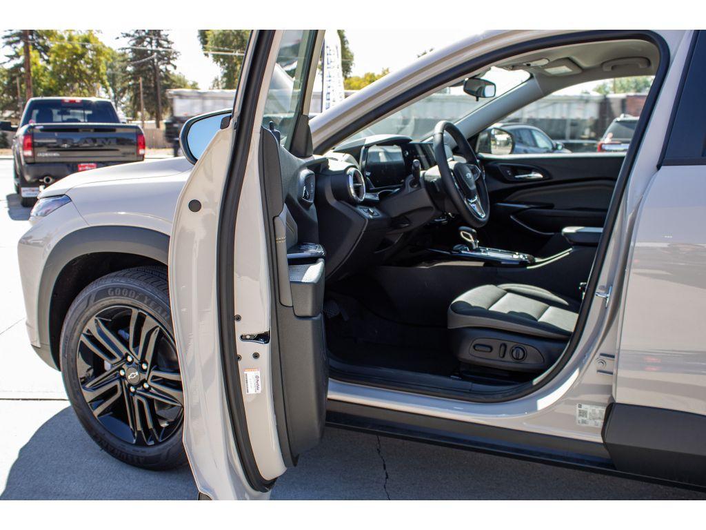 new 2026 Chevrolet Trax car, priced at $25,949