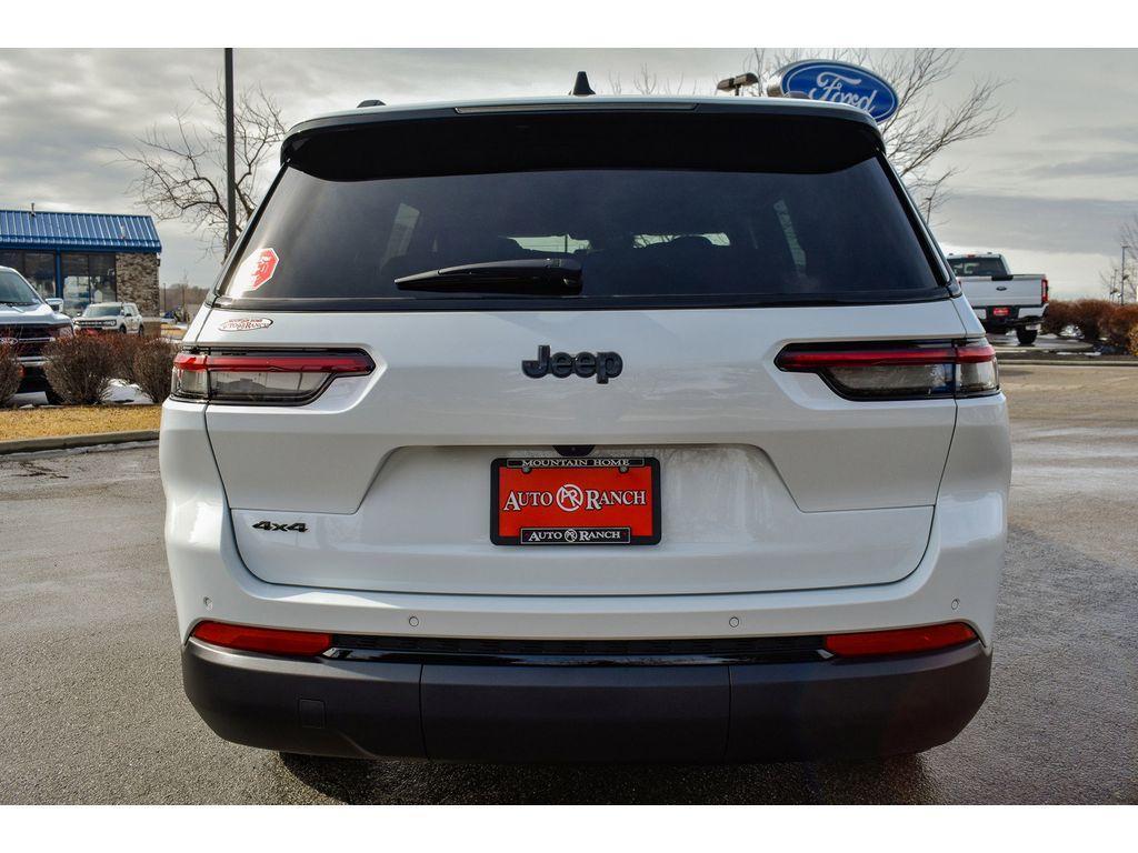 new 2025 Jeep Grand Cherokee L car, priced at $41,000