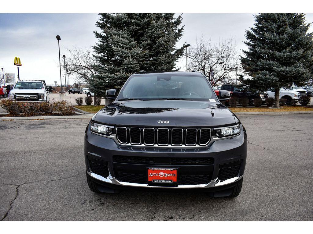 new 2025 Jeep Grand Cherokee L car, priced at $38,500