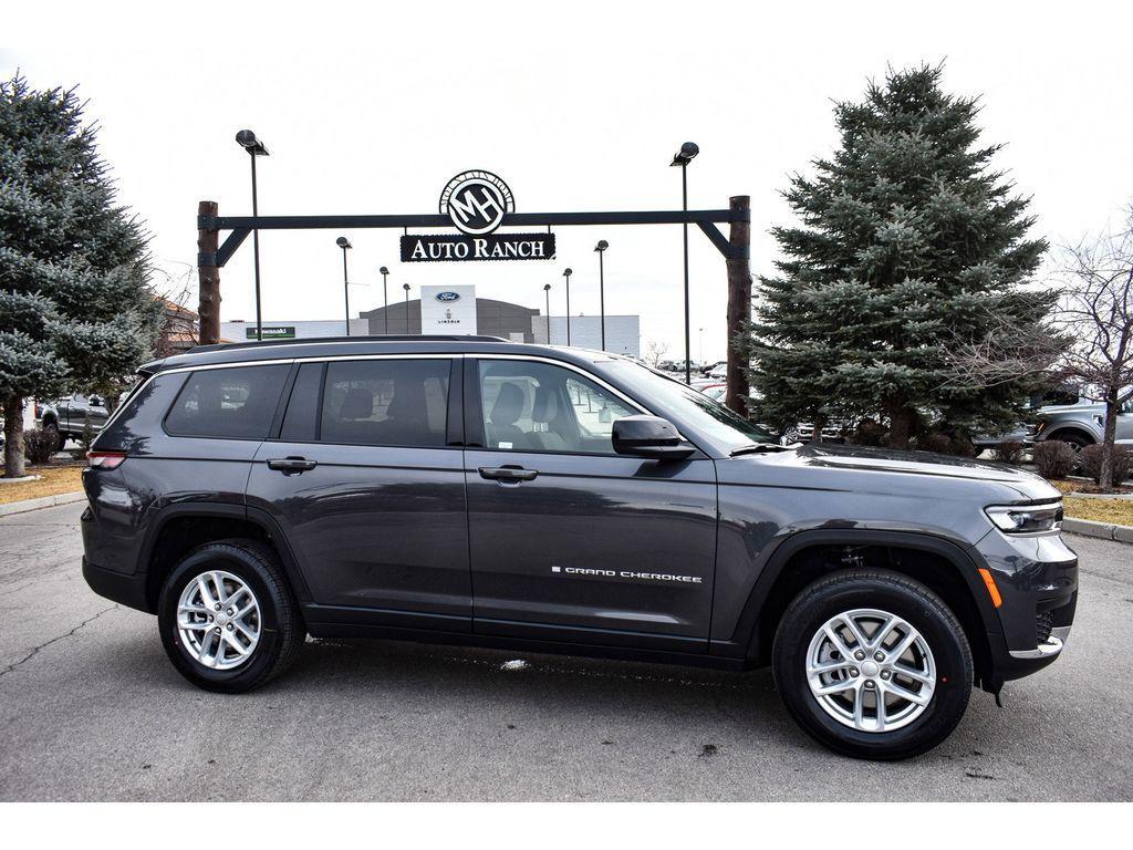 new 2025 Jeep Grand Cherokee L car, priced at $38,500